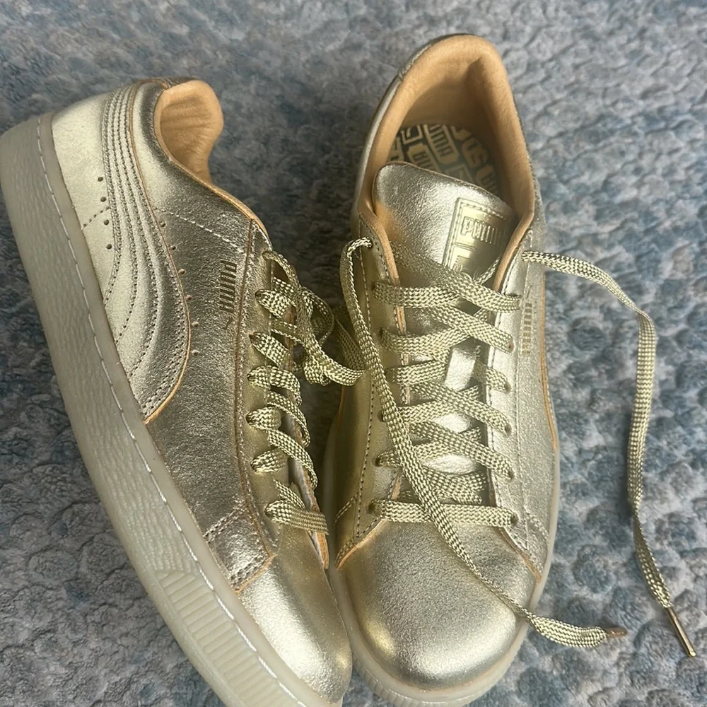 Puma Gold Metallic Sneakers Casual Lifestyle - Picture 4 of 6